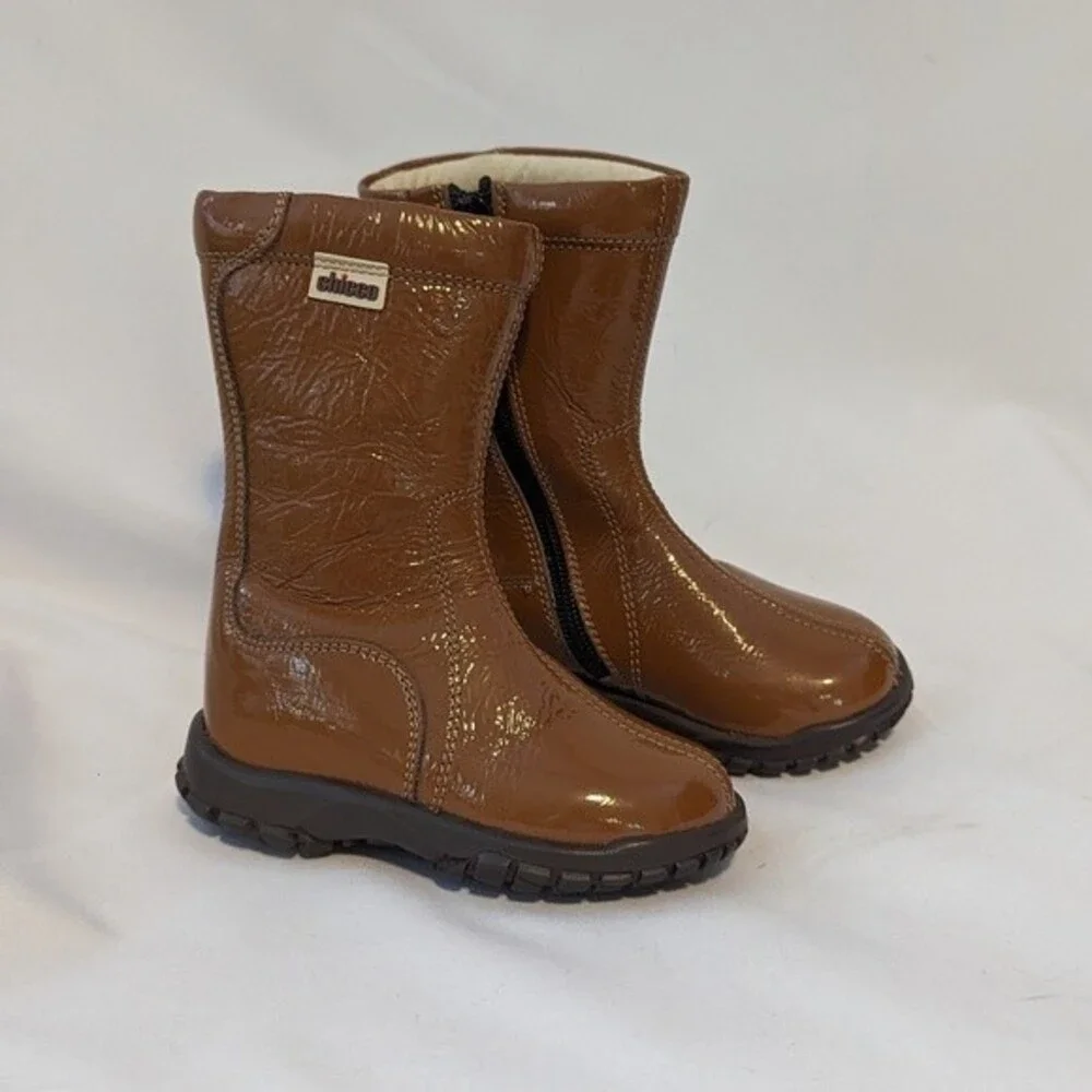EUC - Chicco Brown Patent Leather Baby Boots - Made in Italy - Baby size 6